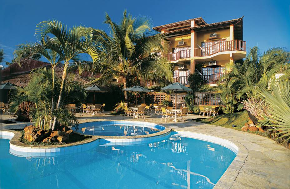 <strong><a href="https://viajeaqui.abril.com.br/estabelecimentos/br-rn-natal-restaurante-manary-hotel-manary-praia" rel="Manary Praia">Manary Praia</a> – <a href="https://viajeaqui.abril.com.br/cidades/br-rn-natal" rel="Natal (RN)">Natal (RN)</a></strong><br /> <br /> Muito diferente dos grandes resorts da Via Costeira, o Manary Praia é pequeno e charmoso, indicadíssimo para casais. Os quartos confortáveis têm camas enormes e enxoval de primeira – a maioria deles tem vista para o mar. O hotel, todo decorado com peças do sertão nordestino, tem um bom restaurante e um SPA, que oferece massagens, banhos e terapias estéticas. <strong><a href="https://viajeaqui.abril.com.br/estabelecimentos/br-rn-natal-restaurante-manary-hotel-manary-praia" rel="Manary Praia">Manary Praia</a> – <a href="https://viajeaqui.abril.com.br/cidades/br-rn-natal" rel="Natal (RN)">Natal (RN)</a></strong><br /> <br /> Muito diferente dos grandes resorts da Via Costeira, o Manary Praia é pequeno e charmoso, indicadíssimo para casais. Os quartos confortáveis têm camas enormes e enxoval de primeira – a maioria deles tem vista para o mar. O hotel, todo decorado com peças do sertão nordestino, tem um bom restaurante e um SPA, que oferece massagens, banhos e terapias estéticas.