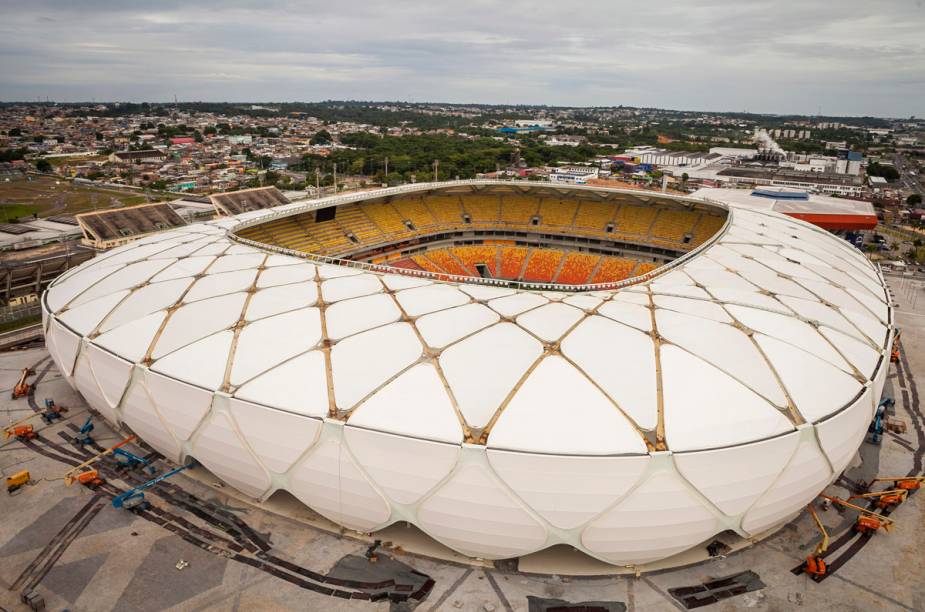 O estádio tem capacidade para mais de 42 mil pessoas