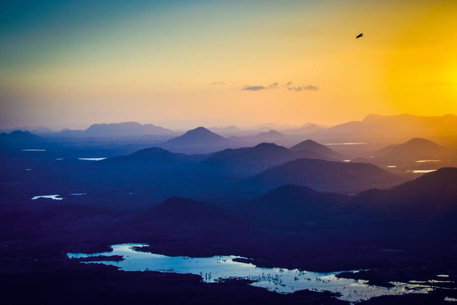 <strong>Serra de Martins, Martins</strong>No formato aproximado de um elefante que tem o Rio Grande do Norte, Martins fica "na tromba", perto das fronteiras do <a href="https://viajeaqui.abril.com.br/estados/br-ceara" rel="Ceará" target="_blank">Ceará</a> e da <a href="https://viajeaqui.abril.com.br/estados/br-paraiba" rel="Paraíba" target="_blank">Paraíba</a>. Muita gente não tem ideia que o Nordeste possui serras e temperaturas amenas no inverno – em muitas delas, pode-se registrar menos de 15° <strong>Serra de Martins, Martins</strong>No formato aproximado de um elefante que tem o Rio Grande do Norte, Martins fica "na tromba", perto das fronteiras do <a href="https://viajeaqui.abril.com.br/estados/br-ceara" rel="Ceará" target="_blank">Ceará</a> e da <a href="https://viajeaqui.abril.com.br/estados/br-paraiba" rel="Paraíba" target="_blank">Paraíba</a>. Muita gente não tem ideia que o Nordeste possui serras e temperaturas amenas no inverno – em muitas delas, pode-se registrar menos de 15°