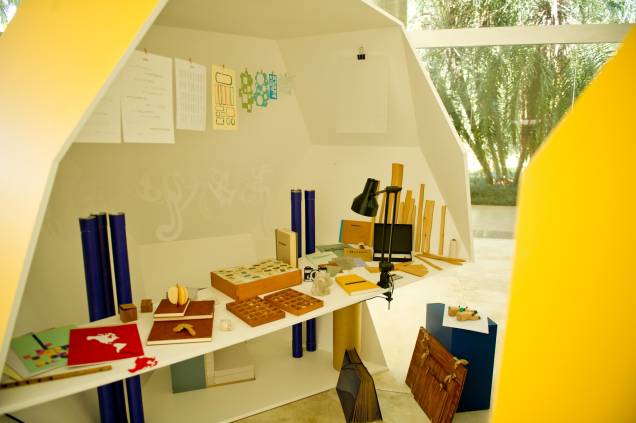 Obra El palacio de papel, de Mateo Lopez, no Instituto Inhotim, Brumadinho (MG) Obra El palacio de papel, de Mateo Lopez, no Instituto Inhotim, Brumadinho (MG)