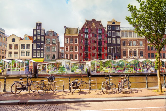 Mercado das flores flutuantes, Amsterdã, Holanda