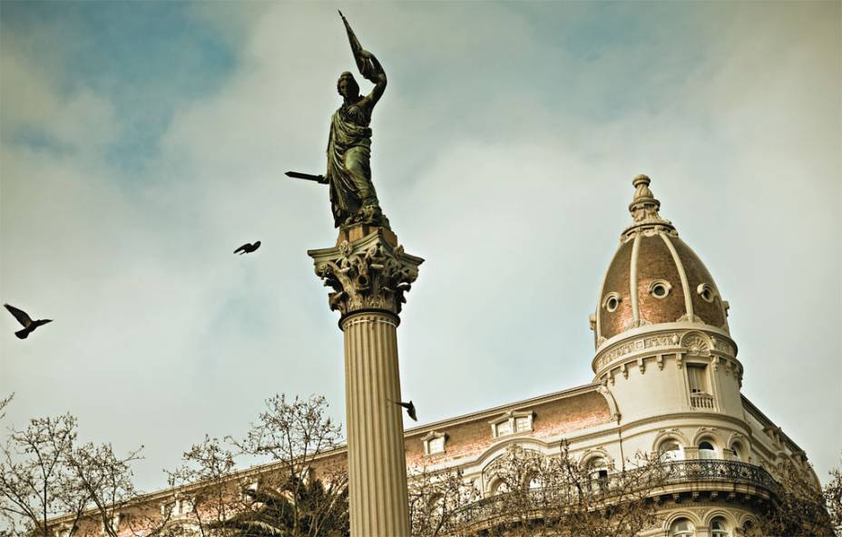 O Palácio Montero, de 1929, na Plaza de Cagancha