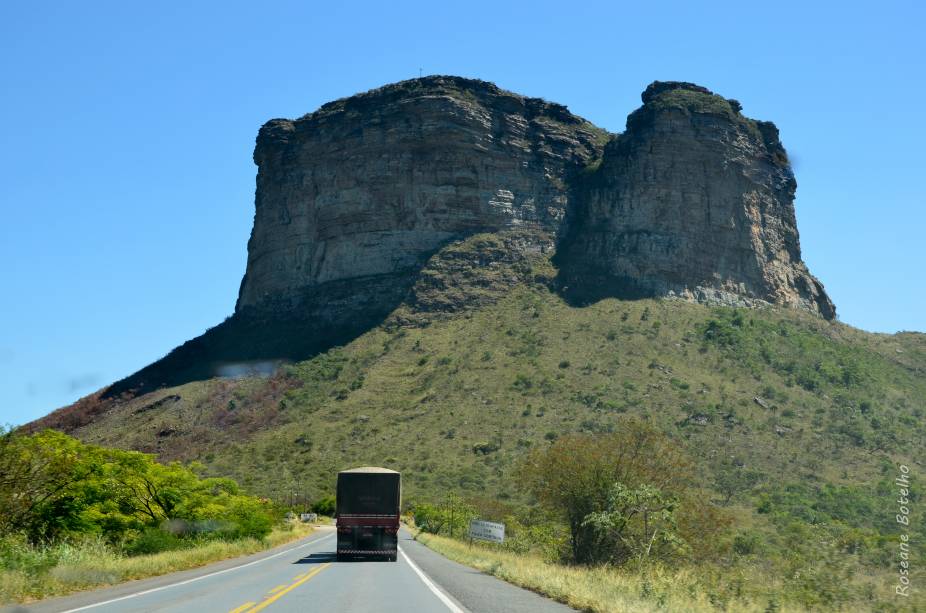 <a href="http:// viajeaqui.abril.com.br/cidades/br-ba-chapada-diamantina" rel="Chapada Diamantina" target="_blank"><strong>Chapada Diamantina</strong></a>    O Morro do Pai Inácio é o principal cartão-postal da Chapada Diamantina