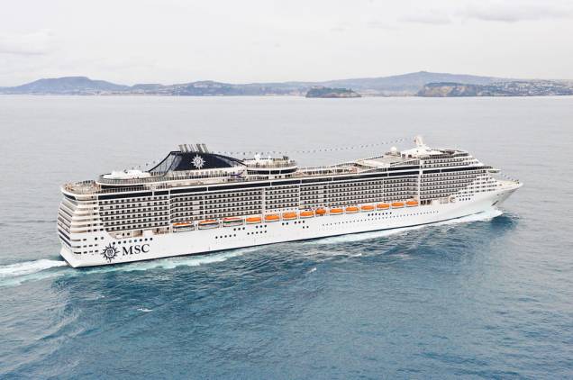 Com capacidade para 4.363 hóspedes, MSC Fantasia é o maior navio da temporada Com capacidade para 4.363 hóspedes, MSC Fantasia é o maior navio da temporada