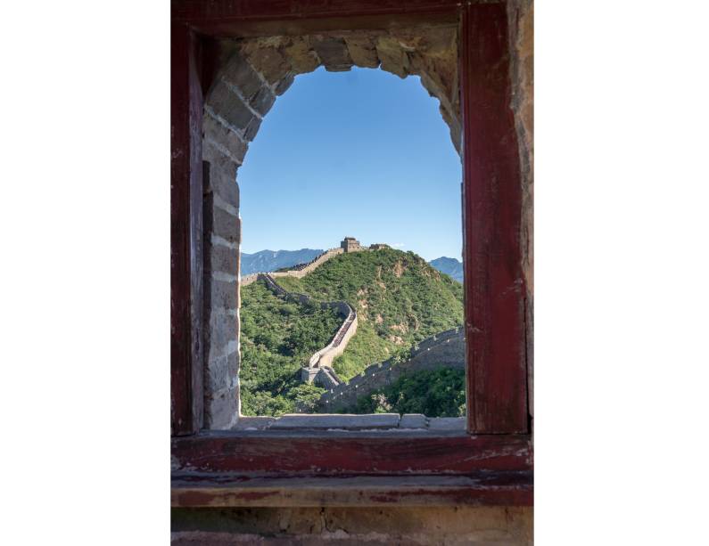 <strong><a href="https://viajeaqui.abril.com.br/estabelecimentos/china-pequim-beijing-atracao-grande-muralha-da-china" rel="Muralha da China" target="_blank">Muralha da China</a>, <a href="https://viajeaqui.abril.com.br/cidades/china-pequim-beijing" rel="Pequim" target="_blank">Pequim</a>, <a href="https://viajeaqui.abril.com.br/paises/china" rel="China" target="_blank">China</a></strong> A Grande Muralha da China pode ter escapado dos unos, mas não escapa delas, as janelas <strong><a href="https://viajeaqui.abril.com.br/estabelecimentos/china-pequim-beijing-atracao-grande-muralha-da-china" rel="Muralha da China" target="_blank">Muralha da China</a>, <a href="https://viajeaqui.abril.com.br/cidades/china-pequim-beijing" rel="Pequim" target="_blank">Pequim</a>, <a href="https://viajeaqui.abril.com.br/paises/china" rel="China" target="_blank">China</a></strong> A Grande Muralha da China pode ter escapado dos unos, mas não escapa delas, as janelas