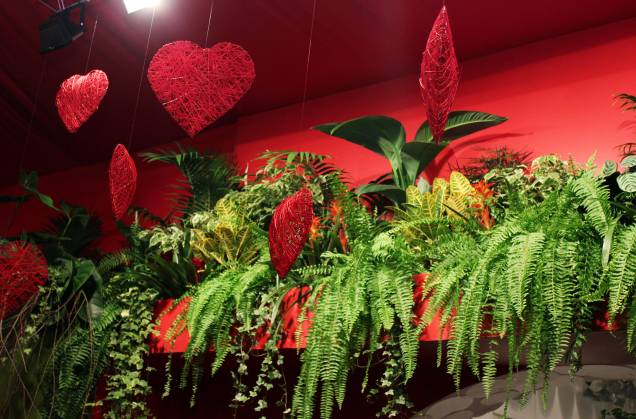 Decoração temática na exposição de arranjos florais Decoração temática na exposição de arranjos florais