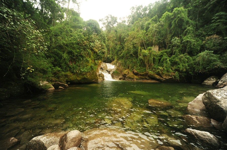 A cidade hospeda o Parque Nacional do Itatiaia, o primeiro parque nacional brasileiro. A região tem uma extensão da Serra da Mantiqueira, o que atrai montanhistas de todo o país. <a href="https://www.booking.com/searchresults.pt-br.html?aid=332455&lang=pt-br&sid=eedbe6de09e709d664615ac6f1b39a5d&sb=1&src=searchresults&src_elem=sb&error_url=https%3A%2F%2Fwww.booking.com%2Fsearchresults.pt-br.html%3Faid%3D332455%3Bsid%3Deedbe6de09e709d664615ac6f1b39a5d%3Bcity%3D-646567%3Bclass_interval%3D1%3Bdest_id%3D-647191%3Bdest_type%3Dcity%3Bdtdisc%3D0%3Bfrom_sf%3D1%3Bgroup_adults%3D2%3Bgroup_children%3D0%3Binac%3D0%3Bindex_postcard%3D0%3Blabel_click%3Dundef%3Bno_rooms%3D1%3Boffset%3D0%3Bpostcard%3D0%3Braw_dest_type%3Dcity%3Broom1%3DA%252CA%3Bsb_price_type%3Dtotal%3Bsearch_selected%3D1%3Bsrc%3Dsearchresults%3Bsrc_elem%3Dsb%3Bss%3DIporanga%252C%2520%25E2%2580%258BS%25C3%25A3o%2520Paulo%252C%2520%25E2%2580%258BBrasil%3Bss_all%3D0%3Bss_raw%3DIporanga%3Bssb%3Dempty%3Bsshis%3D0%3Bssne_untouched%3DIlhabela%26%3B&ss=Itatiaia%2C+%E2%80%8BRio+de+Janeiro%2C+%E2%80%8BBrasil&ssne=Iporanga&ssne_untouched=Iporanga&city=-647191&checkin_monthday=&checkin_month=&checkin_year=&checkout_monthday=&checkout_month=&checkout_year=&no_rooms=1&group_adults=2&group_children=0&highlighted_hotels=&from_sf=1&ss_raw=Itatiaia&ac_position=0&ac_langcode=xb&dest_id=-647956&dest_type=city&search_pageview_id=88c17288139b00d4&search_selected=true&search_pageview_id=88c17288139b00d4&ac_suggestion_list_length=5&ac_suggestion_theme_list_length=0" target="_blank" rel="noopener"><em>Busque hospedagens em Itatiaia </em></a>