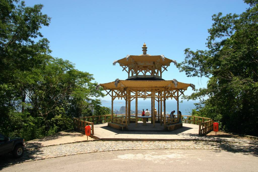 Vista chinesa do Parque Nacional da Tijuca, no Rio de Janeiro Vista chinesa do Parque Nacional da Tijuca, no Rio de Janeiro