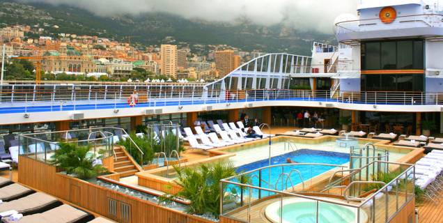 <strong>Melhor Navio de Cruzeiros: <a href="https://pt.oceaniacruises.com/ships/riviera/" rel="Riviera, da Oceania Cruises" target="_blank">Riviera, da Oceania Cruises</a></strong> <strong>Melhor Navio de Cruzeiros: <a href="https://pt.oceaniacruises.com/ships/riviera/" rel="Riviera, da Oceania Cruises" target="_blank">Riviera, da Oceania Cruises</a></strong>