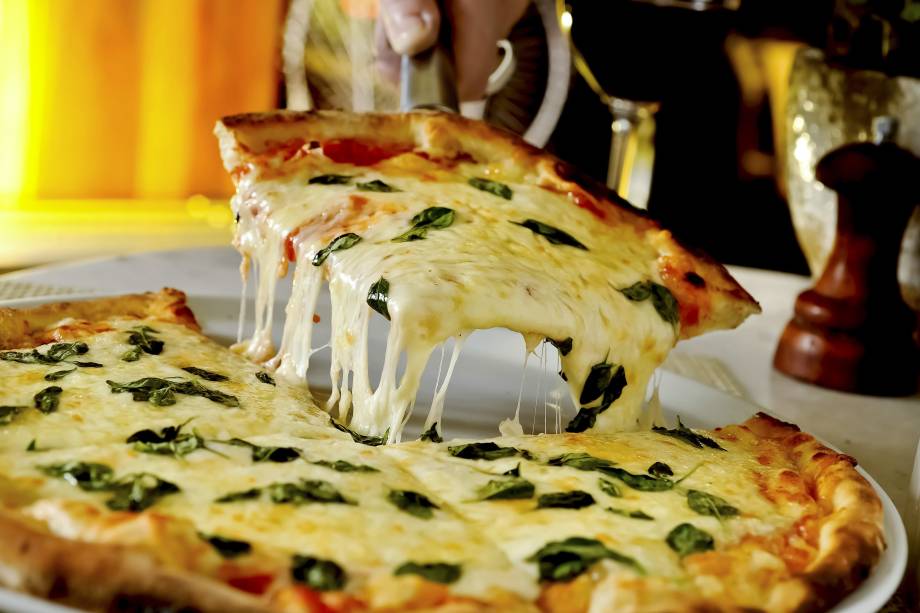 Pizza de margherita da <a href="https://www.maremonti.com.br/" rel="Pizzaria Maremonti" target="_blank">Pizzaria Maremonti</a>, em São Paulo