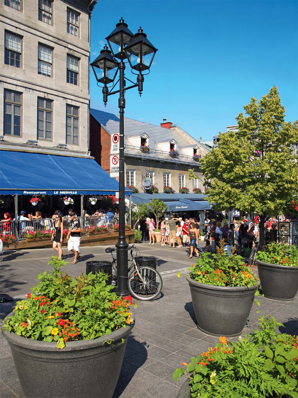A Place Jacques Cartier, epicentro do que há de bom em Montreal A Place Jacques Cartier, epicentro do que há de bom em Montreal