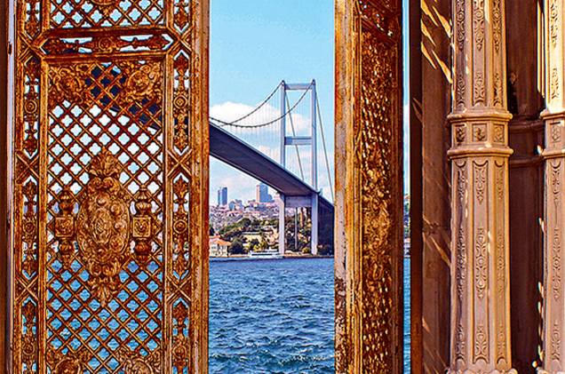 Porta do Dolmabahçe Porta do Dolmabahçe