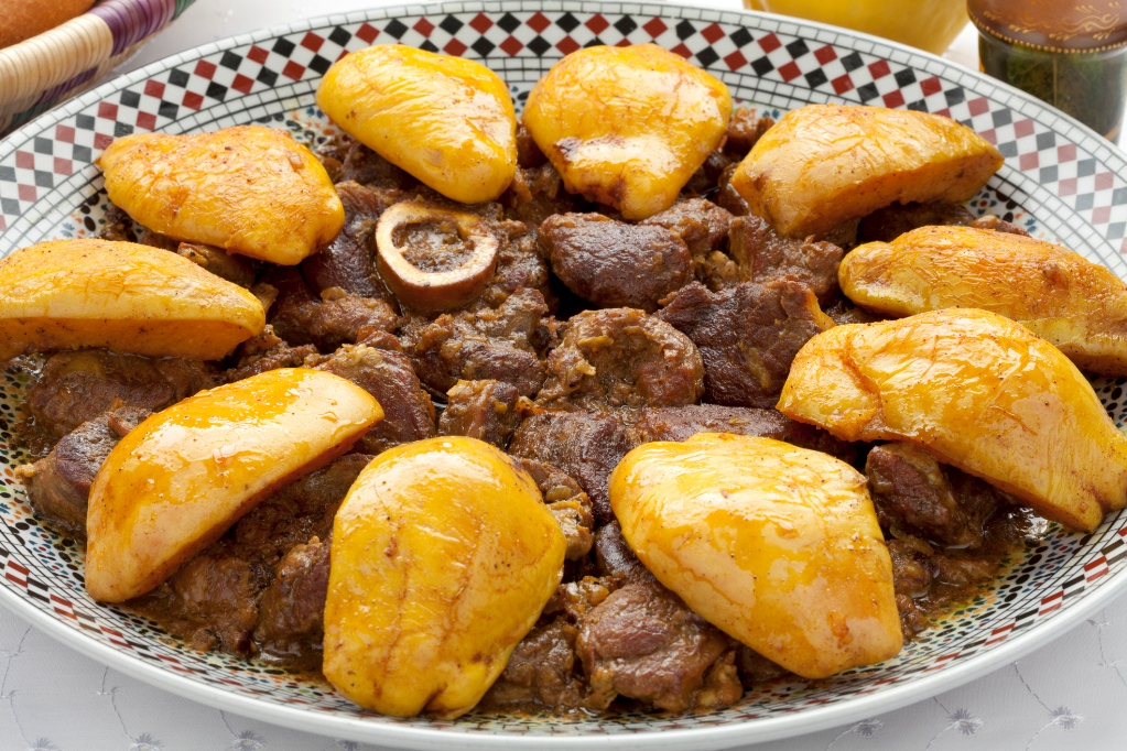 O tagine de carne com marmelo (<em>safarjal</em>), com um toque de mel e açafrão, é um dos pratos mais saborosos da típica cozinha marroquina