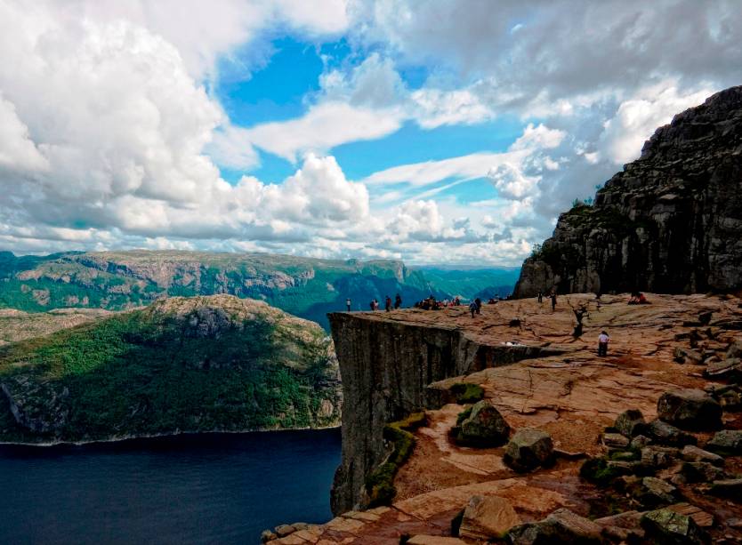 Preikestolen, no fiorde de Lyse