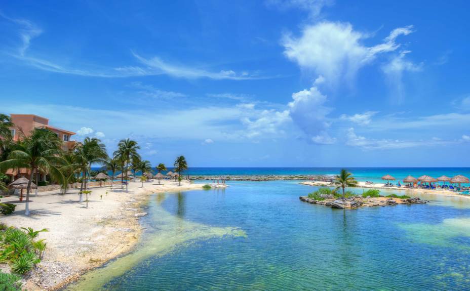 <strong>9. Puerto Aventuras</strong>Exclusividade sem extravagâncias a 18 quilômetros de Playa del Carmen <strong>9. Puerto Aventuras</strong>Exclusividade sem extravagâncias a 18 quilômetros de Playa del Carmen