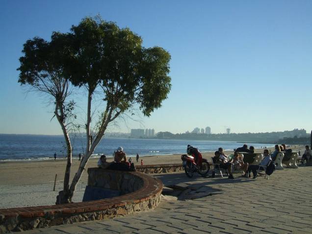 As ramblas são avenidas que margeiam o Rio da Prata, em Montevidéu, no Uruguai As ramblas são avenidas que margeiam o Rio da Prata, em Montevidéu, no Uruguai