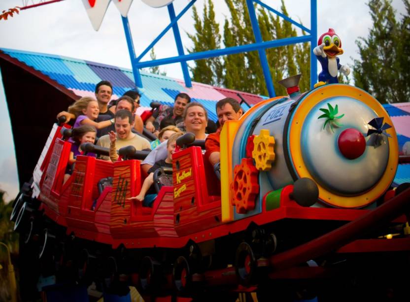Woody Woodpeckers KidZone, o trenzinho do Pica-Pau