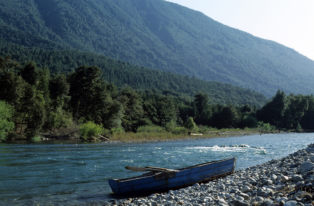 O rio Manso é muito procurado para a prática de rafting, uma das atividades mais bacanas para os turistas que visitam Bariloche