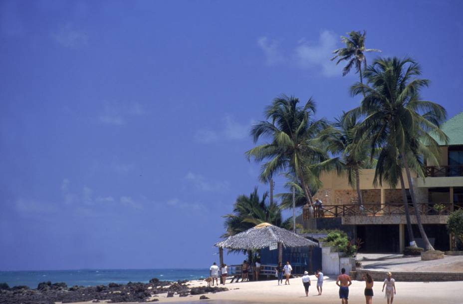 <strong>9&ordm; lugar - Praia da Pipa, em Tibau do Sul (RN)</strong><br />  <br />  A <a href="https://viajeaqui.abril.com.br/cidades/br-rn-praia-da-pipa" rel="Praia da Pipa">Praia da Pipa</a> em <a href="https://viajeaqui.abril.com.br/cidades/br-rn-tibau-do-sul" rel="Tibau do Sul">Tibau do Sul</a> (RN) tem gente bonita e descolada desfilando por cen&aacute;rios naturais de praias, fal&eacute;sias, lagoas e dunas