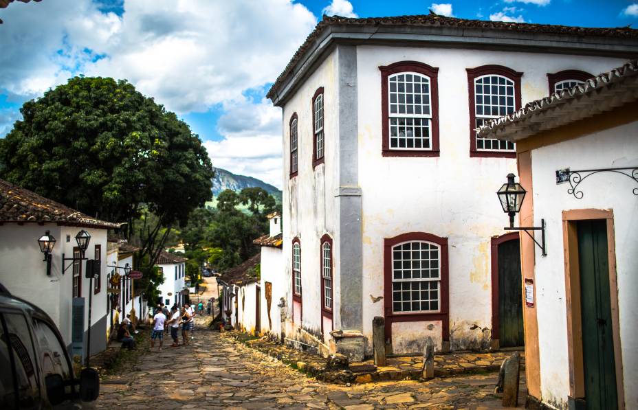 A <strong>rua da Câmara</strong> também é ótima para passear e fazer compras em Tiradentes