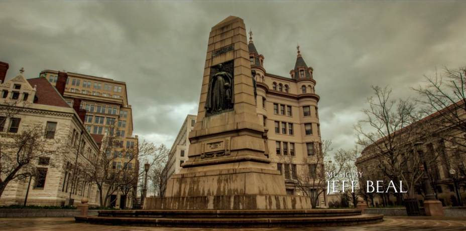 <strong>Memorial ao Grande Exército da República</strong>, na <strong>Pennsylvania Ave NW</strong> com a <strong>7th St NW</strong>, pertinho da <strong>National Gallery </strong>e do <strong>Museu de História Natural</strong>