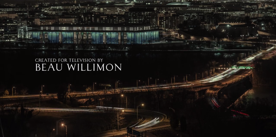 O <strong>John F. Kennedy Center for the Performing Arts</strong> às margens do <strong>Rio Potomac</strong> O <strong>John F. Kennedy Center for the Performing Arts</strong> às margens do <strong>Rio Potomac</strong>