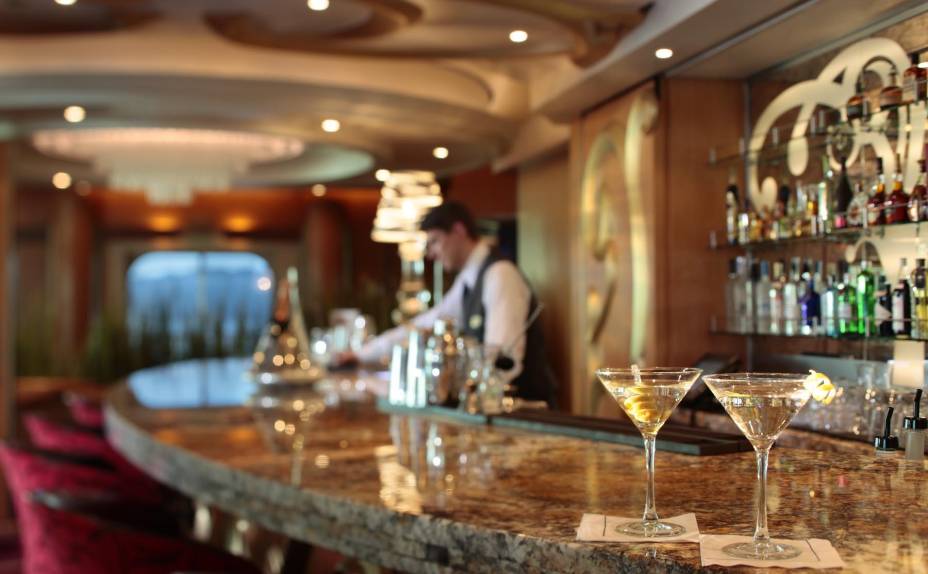 Bar oferece diferentes tipos de drinques Bar oferece diferentes tipos de drinques