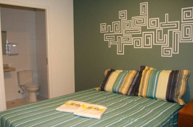 <strong><a href="https://viajeaqui.abril.com.br/estabelecimentos/br-sp-sao-paulo-hospedagem-anhembi-hostel" rel="Anhembi Hostel" target="_blank">Anhembi Hostel</a>, em <a href="https://viajeaqui.abril.com.br/cidades/br-sp-sao-paulo" rel="São Paulo" target="_blank">São Paulo</a> (<a href="https://viajeaqui.abril.com.br/estados/br-sao-paulo" rel="SP" target="_blank">SP</a>)</strong> Próximo ao Expo Center Norte e ao Centro de Convenções Anhembi, o hostel recebe turistas a negócios. Tem ampla área social que integra refeitório, sala de TV e computadores. <strong><a href="https://viajeaqui.abril.com.br/estabelecimentos/br-sp-sao-paulo-hospedagem-anhembi-hostel" rel="Anhembi Hostel" target="_blank">Anhembi Hostel</a>, em <a href="https://viajeaqui.abril.com.br/cidades/br-sp-sao-paulo" rel="São Paulo" target="_blank">São Paulo</a> (<a href="https://viajeaqui.abril.com.br/estados/br-sao-paulo" rel="SP" target="_blank">SP</a>)</strong> Próximo ao Expo Center Norte e ao Centro de Convenções Anhembi, o hostel recebe turistas a negócios. Tem ampla área social que integra refeitório, sala de TV e computadores.