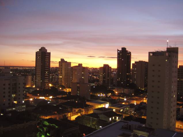Por do sol em Uberlândia (MG) Por do sol em Uberlândia (MG)