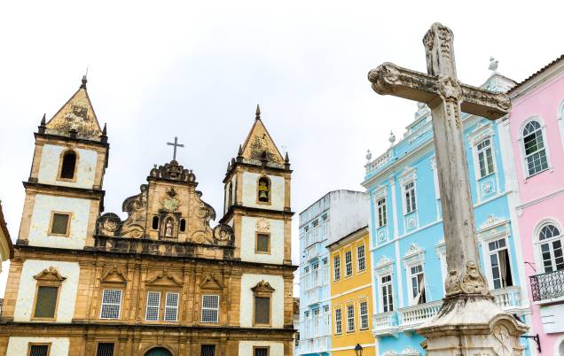 Fachada da <a href="https://viajeaqui.abril.com.br/estabelecimentos/br-ba-salvador-atracao-igreja-e-convento-de-sao-francisco" rel="Igreja e Convento de São Francisco" target="_blank">Igreja e Convento de São Francisco</a>, no <a href="https://viajeaqui.abril.com.br/estabelecimentos/br-ba-salvador-atracao-pelourinho" rel="Pelourinho" target="_blank">Pelourinho</a>, centro histórico de Salvador Fachada da <a href="https://viajeaqui.abril.com.br/estabelecimentos/br-ba-salvador-atracao-igreja-e-convento-de-sao-francisco" rel="Igreja e Convento de São Francisco" target="_blank">Igreja e Convento de São Francisco</a>, no <a href="https://viajeaqui.abril.com.br/estabelecimentos/br-ba-salvador-atracao-pelourinho" rel="Pelourinho" target="_blank">Pelourinho</a>, centro histórico de Salvador