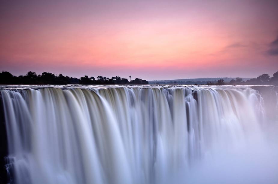 <strong>Victoria Falls - Z&acirc;mbia </strong>