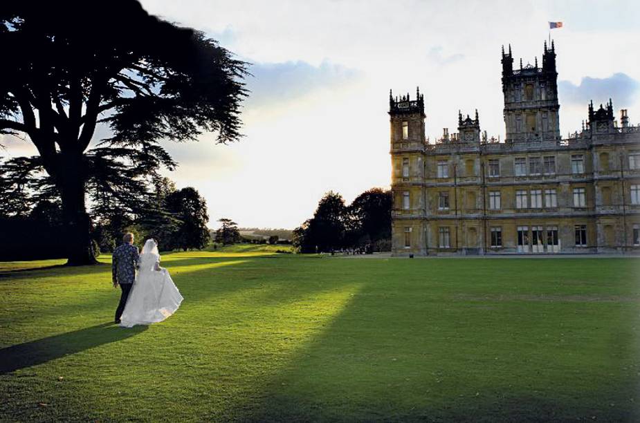 <strong><a href="https://highclerecastle.co.uk" target="_blank" rel="noopener">Highclere Castle</a>, <a href="https://viajeaqui.abril.com.br/paises/reino-unido" target="_blank" rel="noopener">Inglaterra</a></strong>"Cenário da aclamada série Downton Abbey, o lindo castelo vitoriano fica a uma hora de <a href="https://viajeaqui.abril.com.br/cidades/reino-unido-londres" target="_blank" rel="noopener"><strong>Londres</strong></a>. Tem salas onde podem ser realizados casamentos civis ou cerimônias simbólicas." <strong><a href="https://highclerecastle.co.uk" target="_blank" rel="noopener">Highclere Castle</a>, <a href="https://viajeaqui.abril.com.br/paises/reino-unido" target="_blank" rel="noopener">Inglaterra</a></strong>"Cenário da aclamada série Downton Abbey, o lindo castelo vitoriano fica a uma hora de <a href="https://viajeaqui.abril.com.br/cidades/reino-unido-londres" target="_blank" rel="noopener"><strong>Londres</strong></a>. Tem salas onde podem ser realizados casamentos civis ou cerimônias simbólicas."