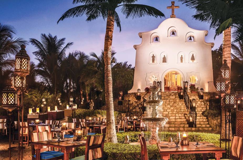 <strong><a href="https://www.oneandonlyresorts.com/one-and-only-palmilla-los-cabos/weddings-and-events#eb37cbdc0d904743a79e717e37689c84" target="_blank" rel="noopener">Resort Palmillas,</a> <a href="https://viajeaqui.abril.com.br/paises/mexico" target="_blank" rel="noopener">México</a></strong>"É pra quem quer paisagens e serviço de luxo. Esse resort em <a href="https://viajeaqui.abril.com.br/cidades/mexico-los-cabos" target="_blank" rel="noopener"><strong>Los Cabos</strong></a> tem uma charmosa capela em estilo tradicional mexicano com vista para o mar. Para a recepção, há cinco diferentes locais – com opções ao ar livre e cobertas." <strong><a href="https://www.oneandonlyresorts.com/one-and-only-palmilla-los-cabos/weddings-and-events#eb37cbdc0d904743a79e717e37689c84" target="_blank" rel="noopener">Resort Palmillas,</a> <a href="https://viajeaqui.abril.com.br/paises/mexico" target="_blank" rel="noopener">México</a></strong>"É pra quem quer paisagens e serviço de luxo. Esse resort em <a href="https://viajeaqui.abril.com.br/cidades/mexico-los-cabos" target="_blank" rel="noopener"><strong>Los Cabos</strong></a> tem uma charmosa capela em estilo tradicional mexicano com vista para o mar. Para a recepção, há cinco diferentes locais – com opções ao ar livre e cobertas."