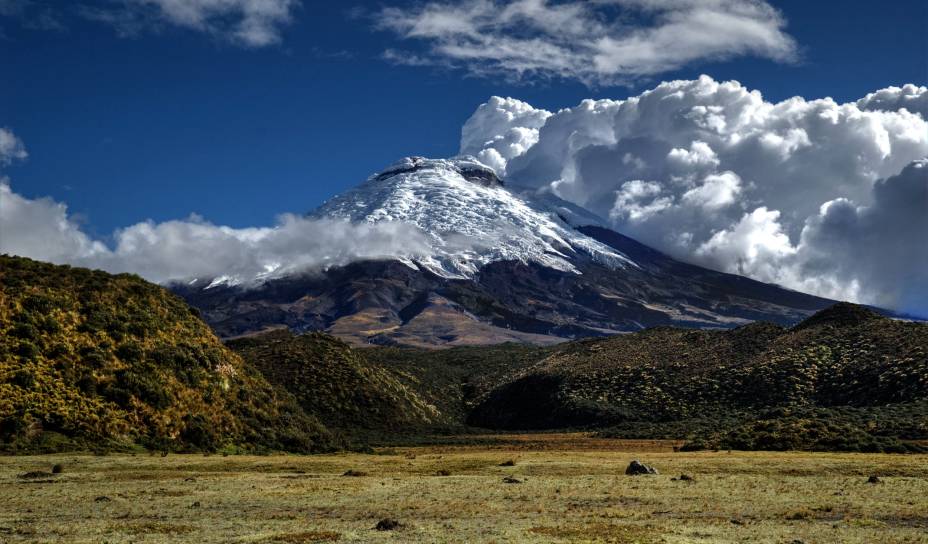 O gigante, o maioral, o colosso Cotopaxi, o vulcão ativo mais alto do <a href="https://viajeaqui.abril.com.br/paises/equador" rel="Equador" target="_blank">Equador</a> O gigante, o maioral, o colosso Cotopaxi, o vulcão ativo mais alto do <a href="https://viajeaqui.abril.com.br/paises/equador" rel="Equador" target="_blank">Equador</a>