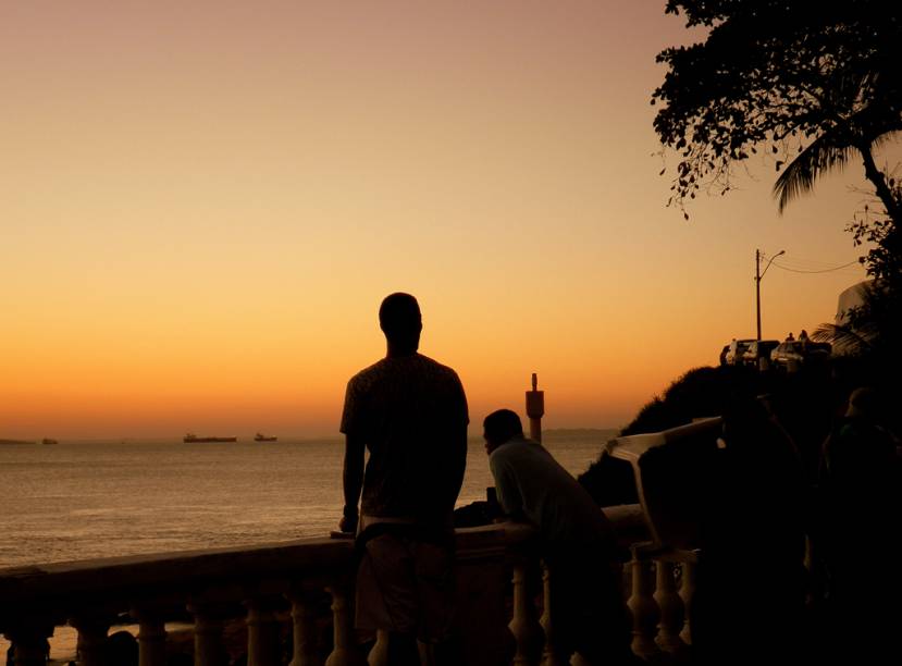 Pôr do sol no <a href="https://viajeaqui.abril.com.br/estabelecimentos/br-ba-salvador-atracao-praia-porto-da-barra" rel="Porto da Barra" target="_self">Porto da Barra</a>, <a href="https://viajeaqui.abril.com.br/cidades/br-ba-salvador" rel="Salvador" target="_self">Salvador</a>, <a href="https://viajeaqui.abril.com.br/estados/br-bahia" rel="Bahia" target="_self">Bahia</a>