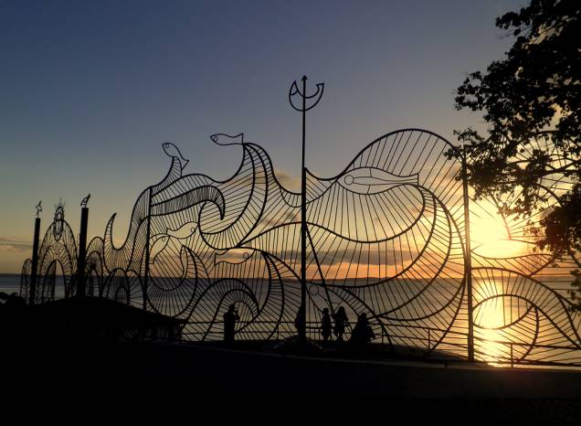 Gradil de Carybé, circundando o belo <a href="https://viajeaqui.abril.com.br/estabelecimentos/br-ba-salvador-atracao-museu-de-arte-moderna-solar-do-unhao" rel="Solar do Unhão" target="_self">Solar do Unhão</a>, em <a href="https://viajeaqui.abril.com.br/cidades/br-ba-salvador" rel="Salvador" target="_self">Salvador</a>, <a href="https://viajeaqui.abril.com.br/estados/br-bahia" rel="Bahia" target="_self">Bahia</a> Gradil de Carybé, circundando o belo <a href="https://viajeaqui.abril.com.br/estabelecimentos/br-ba-salvador-atracao-museu-de-arte-moderna-solar-do-unhao" rel="Solar do Unhão" target="_self">Solar do Unhão</a>, em <a href="https://viajeaqui.abril.com.br/cidades/br-ba-salvador" rel="Salvador" target="_self">Salvador</a>, <a href="https://viajeaqui.abril.com.br/estados/br-bahia" rel="Bahia" target="_self">Bahia</a>