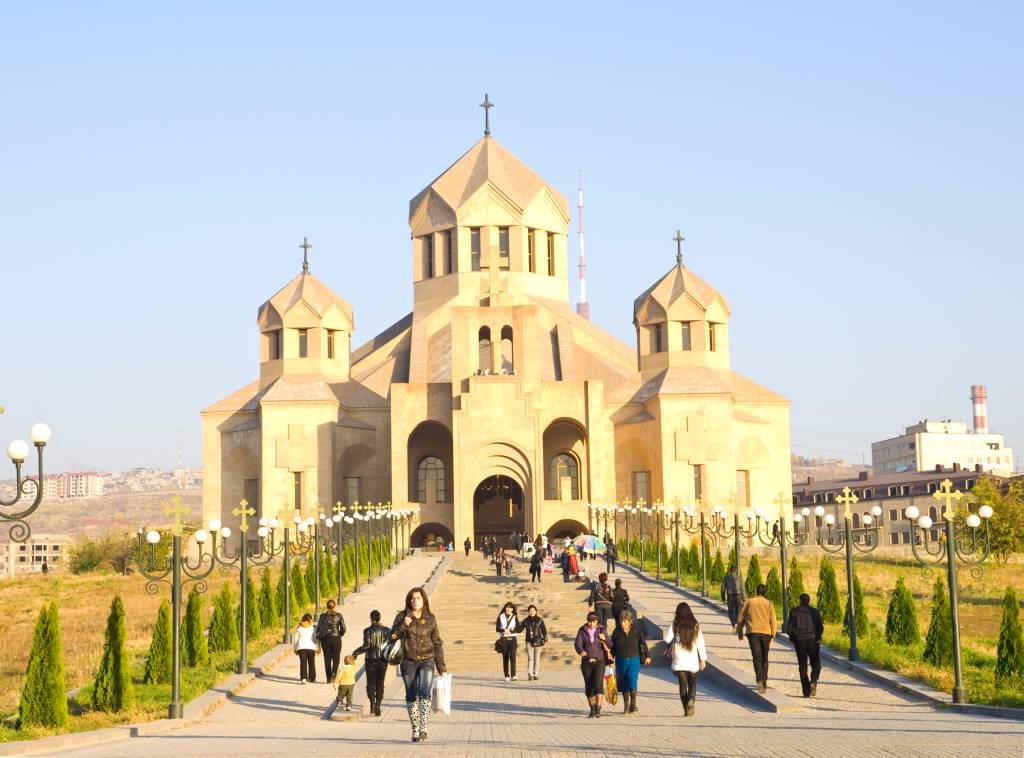 Agências que levam você para conhecer o que o Cáucaso tem de bom