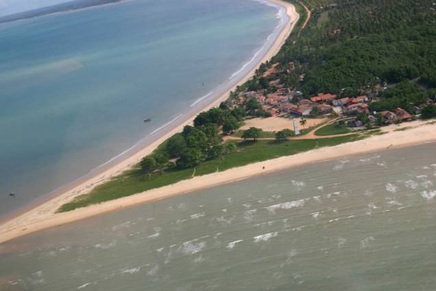 O acesso complicado parece ter contribuído para preservar as belezas naturais da Ponta do Corumbau O acesso complicado parece ter contribuído para preservar as belezas naturais da Ponta do Corumbau