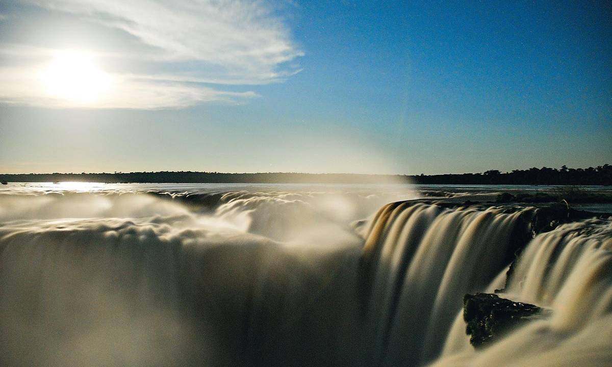 Luau das Cataratas - passeio da lua cheia em Foz do Iguaçu (PR)