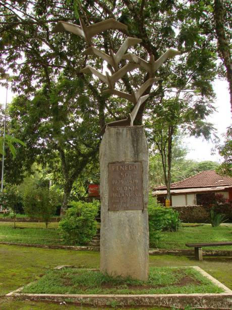 A herança dos imigrantes finlandeses, que chegaram à cidade em 1929, ainda está presente nos ateliês de artesanato e no baile com danças tradicionais