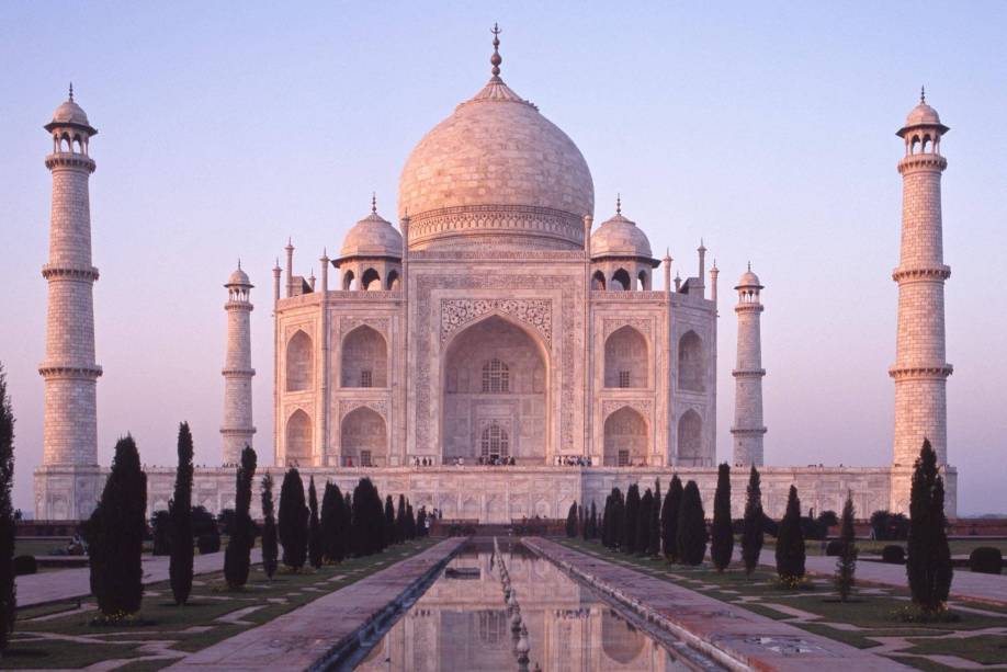 <strong><a href="https://viajeaqui.abril.com.br/estabelecimentos/india-agra-atracao-taj-mahal" target="_blank">Taj Mahal</a> - <a href="https://viajeaqui.abril.com.br/paises/india" target="_blank">&Iacute;ndia</a> </strong>