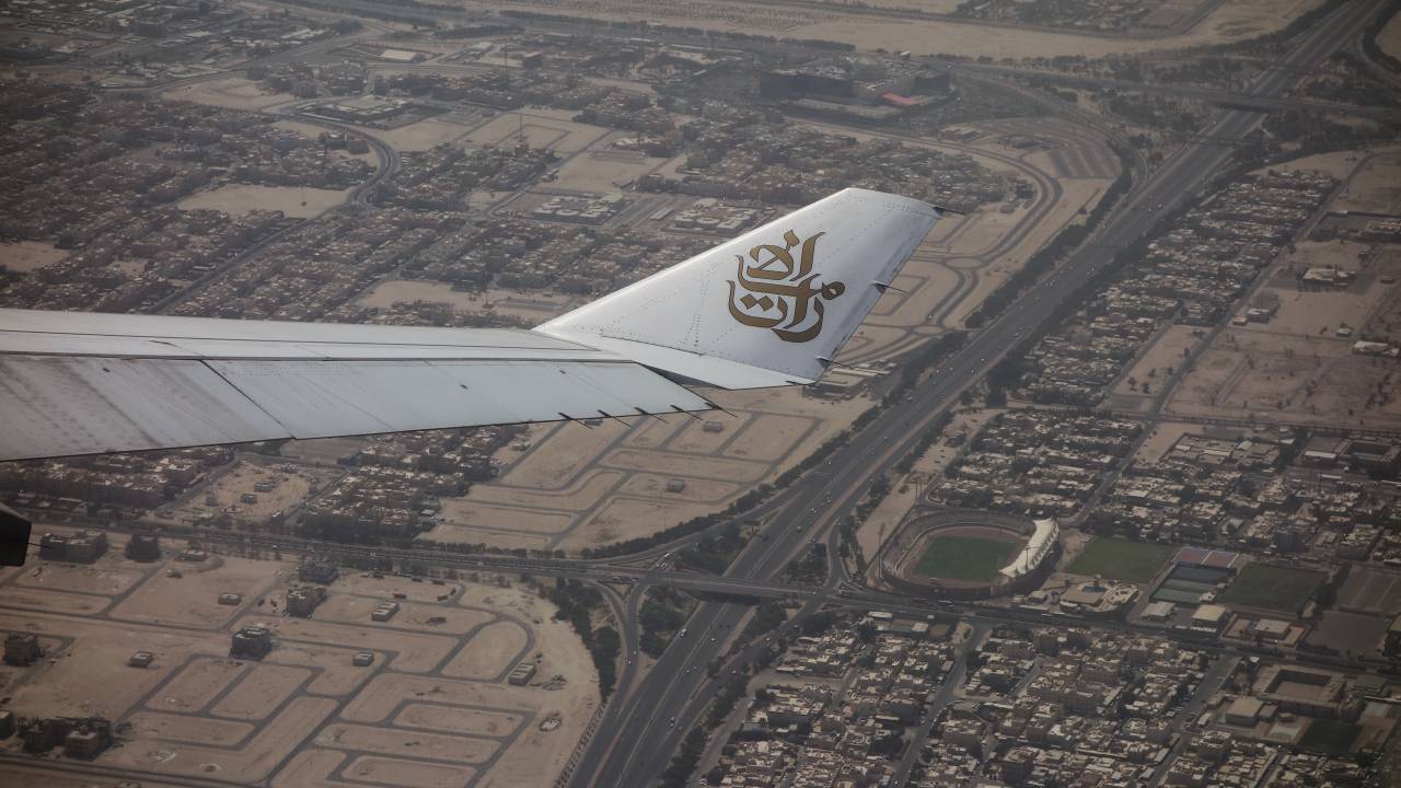 vista da janela de voo da Emirates