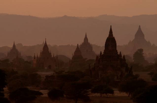 Uma das melhores maneiras de percorrer <a href="https://viajeaqui.abril.com.br/cidades/mianmar-bagan" rel="Bagan" target="_blank">Bagan</a> é de bicicleta alugada. É fácil conseguir uma nas hospedagens, e a região plana favorece as pedaladas, mesmo para quem não tem muita prática sob duas rodas Uma das melhores maneiras de percorrer <a href="https://viajeaqui.abril.com.br/cidades/mianmar-bagan" rel="Bagan" target="_blank">Bagan</a> é de bicicleta alugada. É fácil conseguir uma nas hospedagens, e a região plana favorece as pedaladas, mesmo para quem não tem muita prática sob duas rodas