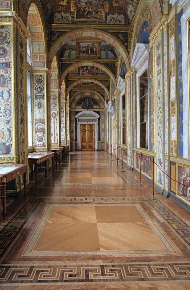 Cópia da galeria pintada por Rafael no Vaticano, no Museu Hermitage Cópia da galeria pintada por Rafael no Vaticano, no Museu Hermitage