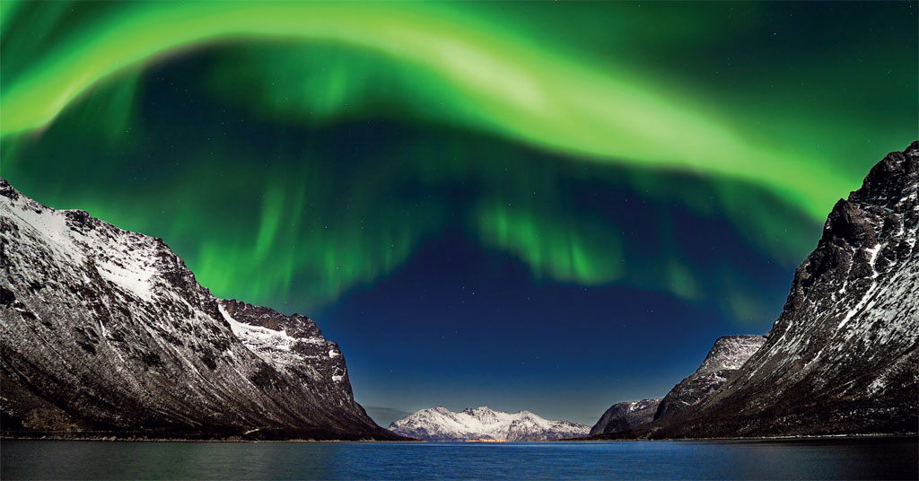 aurora-boreal-nos-ceus-de-tromso-na-noruega.jpeg