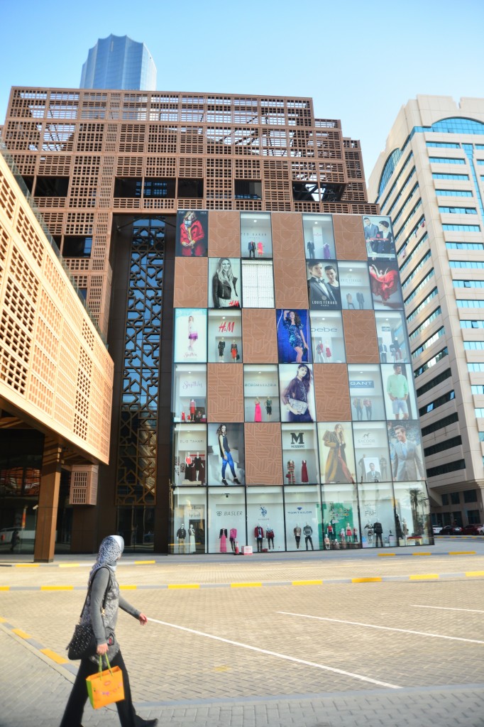 O pr&eacute;dio lindo do WTC Mall