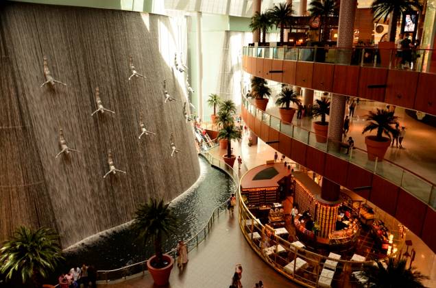 Cascata no superlativo Dubai Mall Cascata no superlativo Dubai Mall