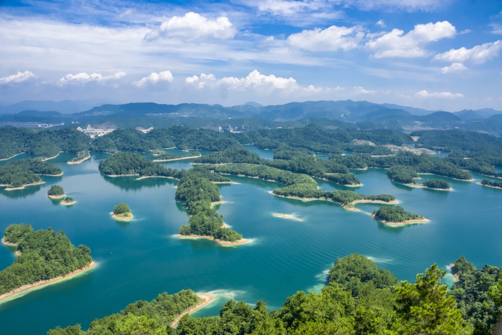 O Lago Qiandao também é chamado de