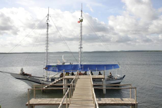 Ancoradouro na Vila de Mangue Seco Ancoradouro na Vila de Mangue Seco