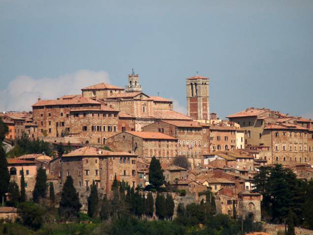 Em Montepulciano são fabricados os vinhos Nobile, que também fazem parte da seleção dos melhores da Itália Em Montepulciano são fabricados os vinhos Nobile, que também fazem parte da seleção dos melhores da Itália
